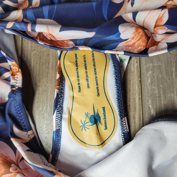 NWT Beachsissi Tummy Control Ruffle Shoulder Printed Tankini Set Size Large Blue - Picture 8 of 15